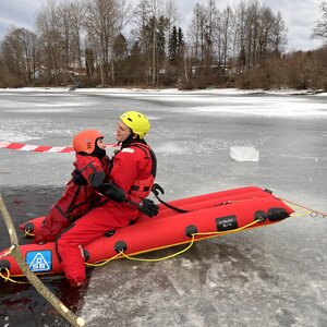 Desatero bezpečného pobytu na ledě pro žáky ZŠ Frymburk
